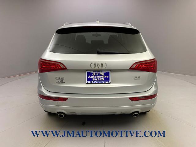 2010 Audi Q5 quattro 4dr Premium Plus, available for sale in Naugatuck, Connecticut | J&M Automotive Sls&Svc LLC. Naugatuck, Connecticut 2010 Audi Q5 quattro 4dr Premium Plus, available for sale in Naugatuck, Connecticut | J&M Automotive Sls&Svc LLC. Naugatuck, Connecticut