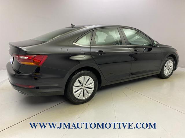 2019 Volkswagen Jetta SE Auto w/SULEV, available for sale in Naugatuck, Connecticut | J&M Automotive Sls&Svc LLC. Naugatuck, Connecticut 2019 Volkswagen Jetta SE Auto w/SULEV, available for sale in Naugatuck, Connecticut | J&M Automotive Sls&Svc LLC. Naugatuck, Connecticut