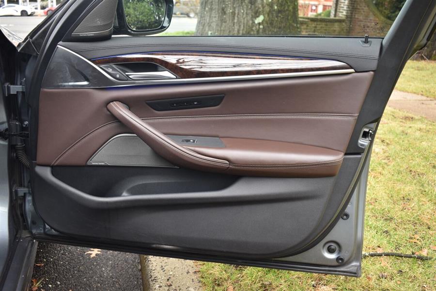 2020 BMW 5 Series M550i xDrive AWD 4dr Sedan, available for sale in Great Neck, New York | Camy Cars. Great Neck, New York 2020 BMW 5 Series M550i xDrive AWD 4dr Sedan, available for sale in Great Neck, New York | Camy Cars. Great Neck, New York