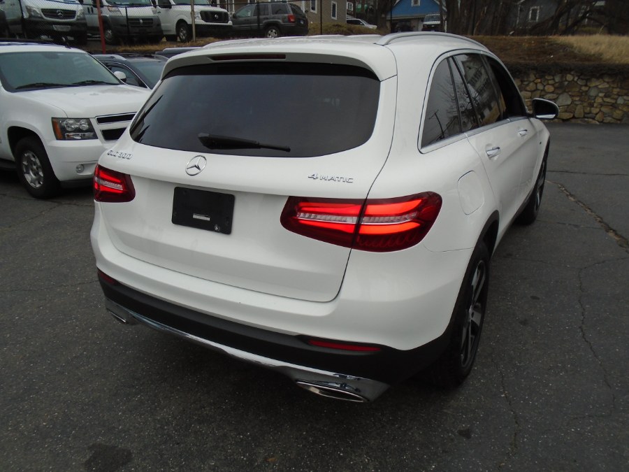 2016 Mercedes-Benz GLC 4MATIC 4dr GLC 300, available for sale in Waterbury, Connecticut | Jim Juliani Motors. Waterbury, Connecticut