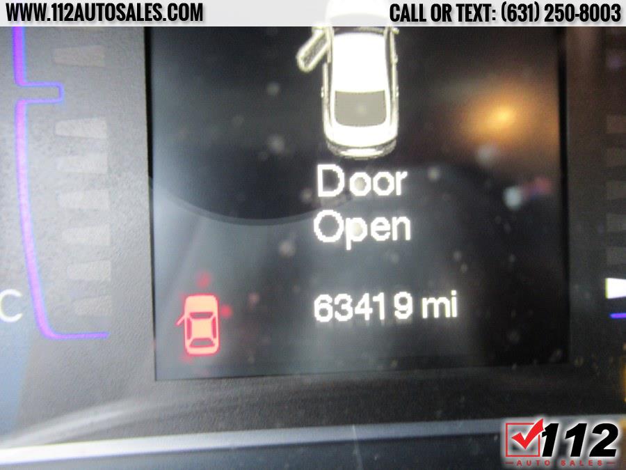2015 Chrysler 200 Limited 4dr Sdn Limited FWD, available for sale in Patchogue, New York | 112 Auto Sales. Patchogue, New York 2015 Chrysler 200 Limited 4dr Sdn Limited FWD, available for sale in Patchogue, New York | 112 Auto Sales. Patchogue, New York