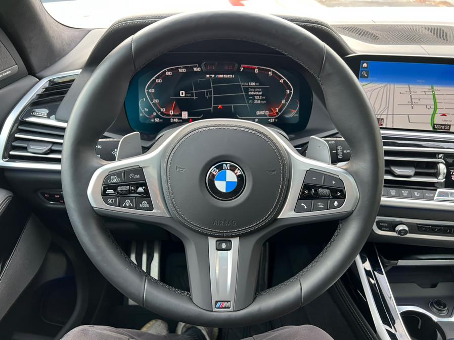 2022 BMW X7 M50i Sports Activity Vehicle, available for sale in Jamaica, New York | Sunrise Autoland. Jamaica, New York 2022 BMW X7 M50i Sports Activity Vehicle, available for sale in Jamaica, New York | Sunrise Autoland. Jamaica, New York