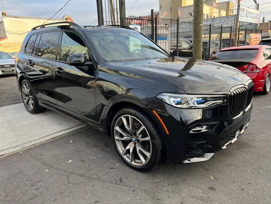 2022 BMW X7 M50i Sports Activity Vehicle, available for sale in Jamaica, New York | Sunrise Autoland. Jamaica, New York 2022 BMW X7 M50i Sports Activity Vehicle, available for sale in Jamaica, New York | Sunrise Autoland. Jamaica, New York