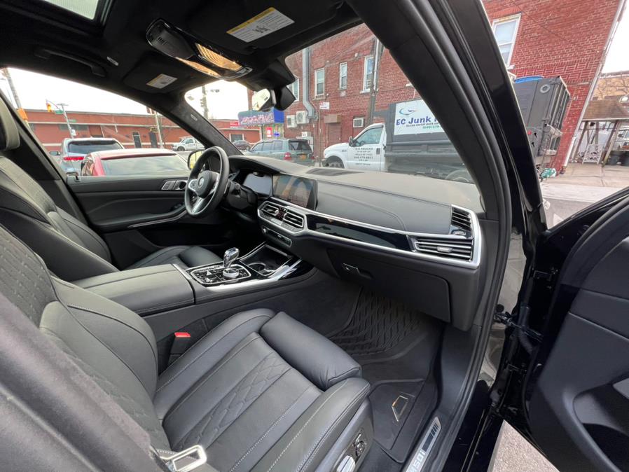 2022 BMW X7 M50i Sports Activity Vehicle, available for sale in Jamaica, New York | Sunrise Autoland. Jamaica, New York 2022 BMW X7 M50i Sports Activity Vehicle, available for sale in Jamaica, New York | Sunrise Autoland. Jamaica, New York