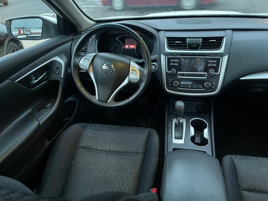 2017 Nissan Altima 2017.5 2.5 SR Sedan, available for sale in New Britain, Connecticut | Central Auto Sales & Service. New Britain, Connecticut 2017 Nissan Altima 2017.5 2.5 SR Sedan, available for sale in New Britain, Connecticut | Central Auto Sales & Service. New Britain, Connecticut