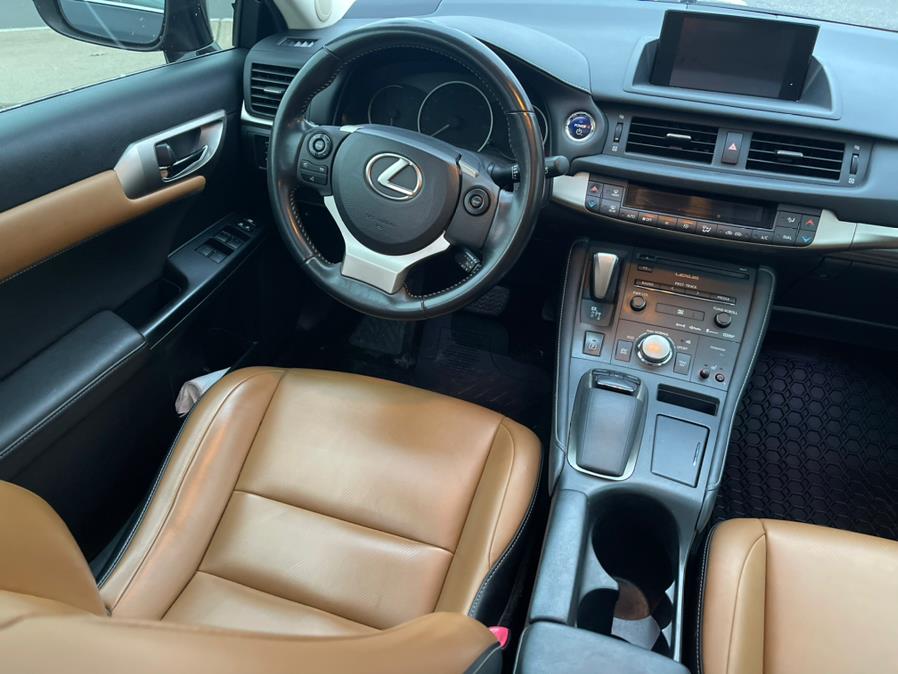 2014 Lexus CT 200h 5dr Sdn Hybrid, available for sale in New Britain, Connecticut | Central Auto Sales & Service. New Britain, Connecticut 2014 Lexus CT 200h 5dr Sdn Hybrid, available for sale in New Britain, Connecticut | Central Auto Sales & Service. New Britain, Connecticut