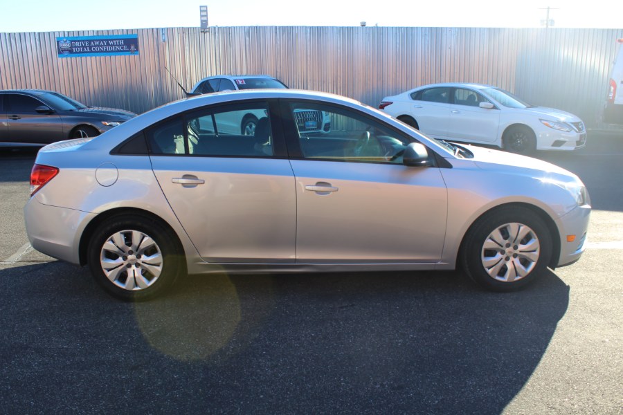 2013 Chevrolet Cruze 4dr Sdn Auto LS, available for sale in Deer Park, New York | Car Tec Enterprise Leasing & Sales LLC. Deer Park, New York 2013 Chevrolet Cruze 4dr Sdn Auto LS, available for sale in Deer Park, New York | Car Tec Enterprise Leasing & Sales LLC. Deer Park, New York