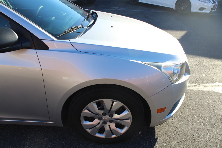 2013 Chevrolet Cruze 4dr Sdn Auto LS, available for sale in Deer Park, New York | Car Tec Enterprise Leasing & Sales LLC. Deer Park, New York 2013 Chevrolet Cruze 4dr Sdn Auto LS, available for sale in Deer Park, New York | Car Tec Enterprise Leasing & Sales LLC. Deer Park, New York