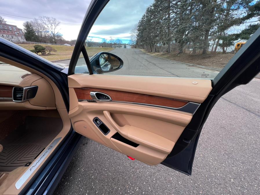 2014 Porsche Panamera 4dr HB 4S, available for sale in Waterbury, Connecticut | Platinum Auto Care. Waterbury, Connecticut 2014 Porsche Panamera 4dr HB 4S, available for sale in Waterbury, Connecticut | Platinum Auto Care. Waterbury, Connecticut