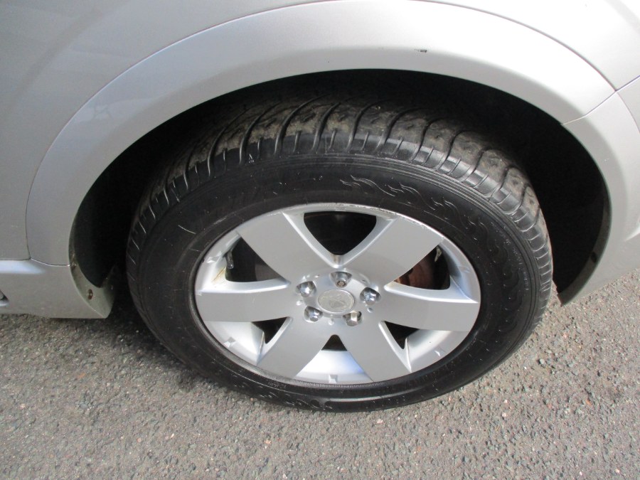 2008 Saturn VUE FWD 4dr V6 XR, available for sale in Meriden, Connecticut | Cos Central Auto. Meriden, Connecticut 2008 Saturn VUE FWD 4dr V6 XR, available for sale in Meriden, Connecticut | Cos Central Auto. Meriden, Connecticut