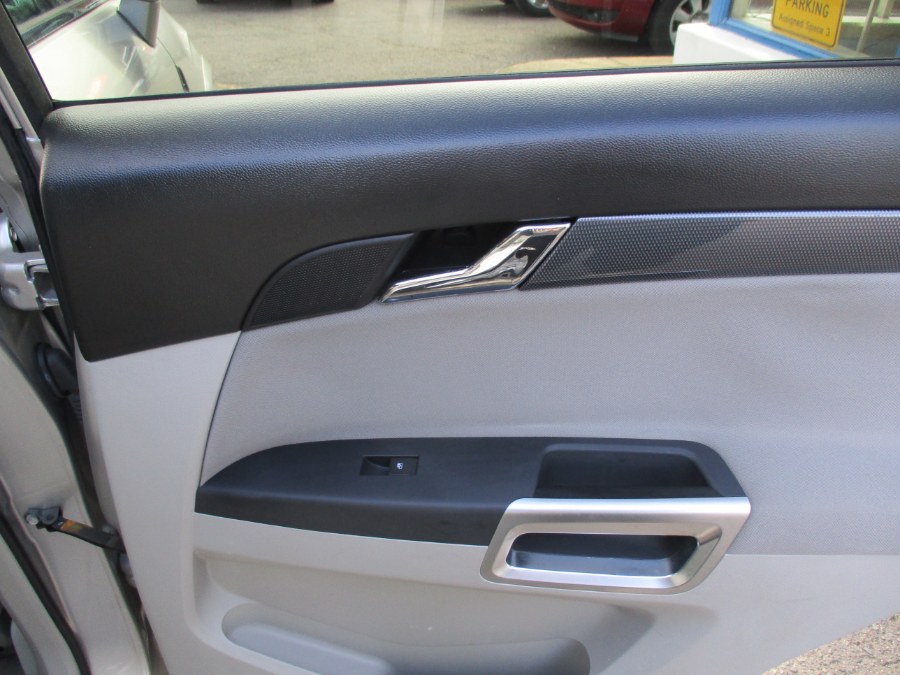 2008 Saturn VUE FWD 4dr V6 XR, available for sale in Meriden, Connecticut | Cos Central Auto. Meriden, Connecticut 2008 Saturn VUE FWD 4dr V6 XR, available for sale in Meriden, Connecticut | Cos Central Auto. Meriden, Connecticut