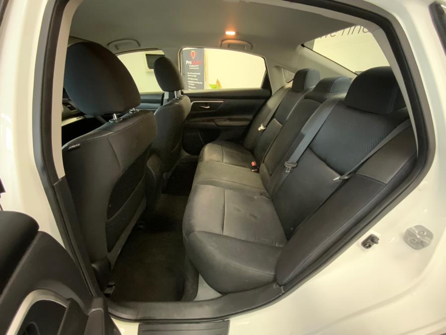 2016 Nissan Altima 4dr Sdn I4 2.5 SR, available for sale in Hartford, Connecticut | Franklin Motors Auto Sales LLC. Hartford, Connecticut 2016 Nissan Altima 4dr Sdn I4 2.5 SR, available for sale in Hartford, Connecticut | Franklin Motors Auto Sales LLC. Hartford, Connecticut