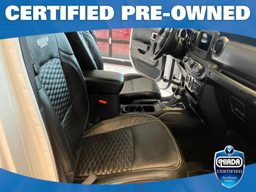 2019 Jeep Wrangler Unltd Sport S 4x4, available for sale in Huntington Station, New York | Connection Auto Sales Inc.. Huntington Station, New York 2019 Jeep Wrangler Unltd Sport S 4x4, available for sale in Huntington Station, New York | Connection Auto Sales Inc.. Huntington Station, New York