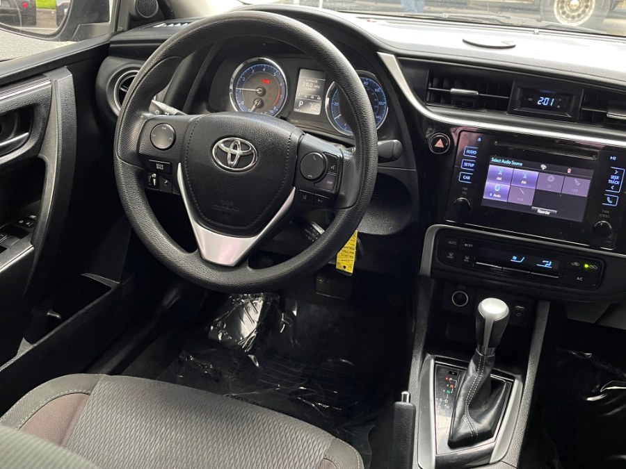 2017 Toyota Corolla LE CVT (Natl), available for sale in Corona, California | Green Light Auto. Corona, California 2017 Toyota Corolla LE CVT (Natl), available for sale in Corona, California | Green Light Auto. Corona, California