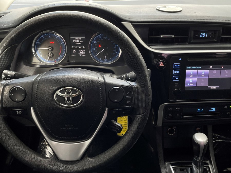 2017 Toyota Corolla LE CVT (Natl), available for sale in Corona, California | Green Light Auto. Corona, California 2017 Toyota Corolla LE CVT (Natl), available for sale in Corona, California | Green Light Auto. Corona, California