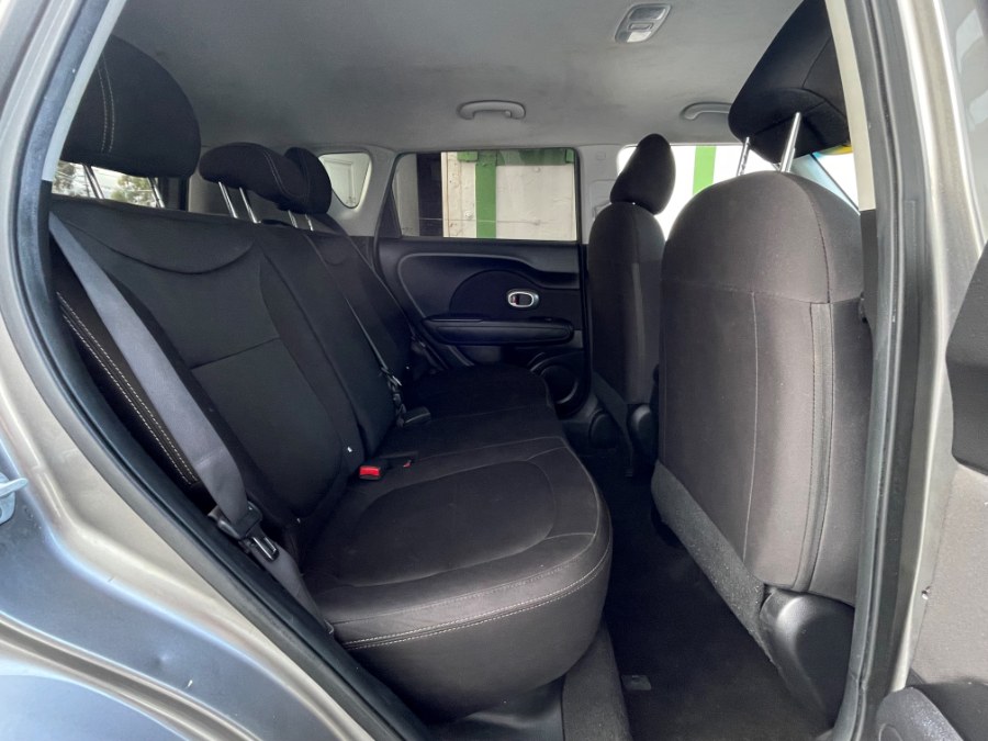 2018 Kia Soul Base Auto, available for sale in Corona, California | Green Light Auto. Corona, California 2018 Kia Soul Base Auto, available for sale in Corona, California | Green Light Auto. Corona, California