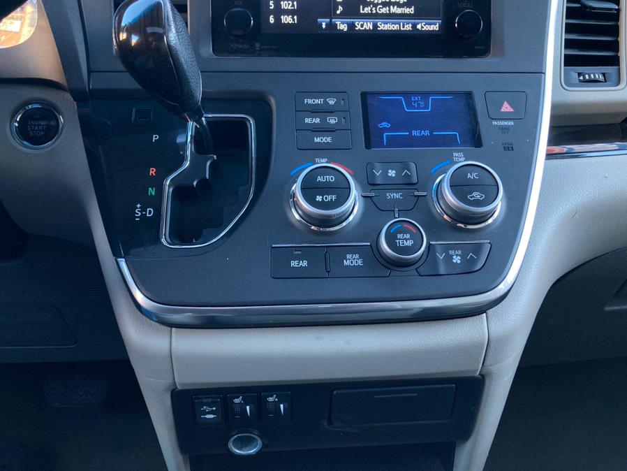 2015 Toyota Sienna 5dr 8-Pass Van XLE FWD (Natl), available for sale in Brooklyn, New York | Carsbuck Inc.. Brooklyn, New York 2015 Toyota Sienna 5dr 8-Pass Van XLE FWD (Natl), available for sale in Brooklyn, New York | Carsbuck Inc.. Brooklyn, New York
