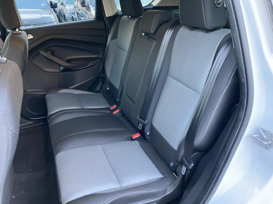 2019 Ford Escape SE 4WD, available for sale in Brooklyn, New York | Carsbuck Inc.. Brooklyn, New York 2019 Ford Escape SE 4WD, available for sale in Brooklyn, New York | Carsbuck Inc.. Brooklyn, New York