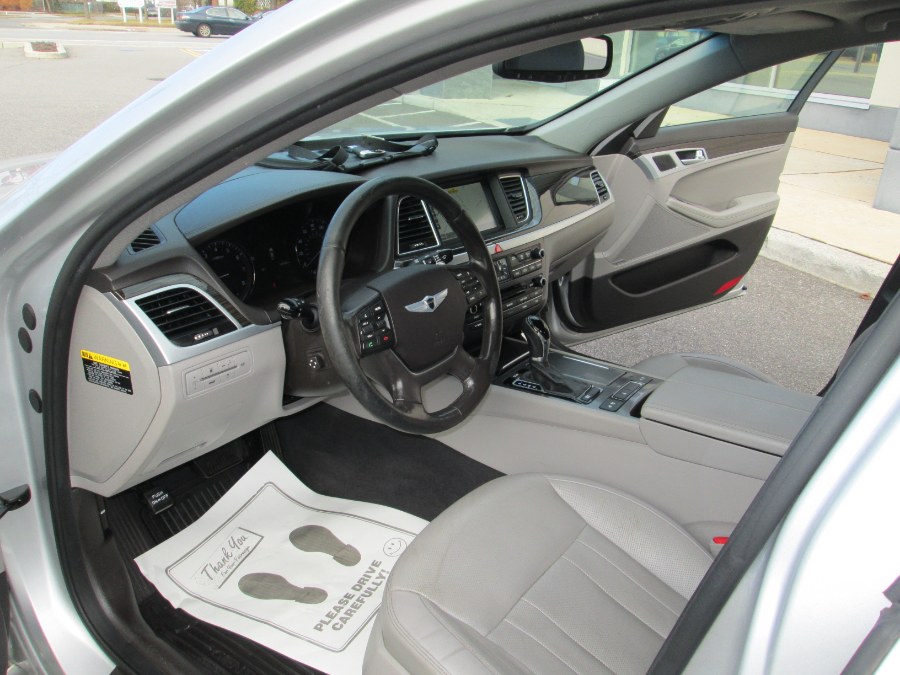 2015 Hyundai Genesis 4dr Sdn V6 3.8L RWD, available for sale in Massapequa, New York | South Shore Auto Brokers & Sales. Massapequa, New York 2015 Hyundai Genesis 4dr Sdn V6 3.8L RWD, available for sale in Massapequa, New York | South Shore Auto Brokers & Sales. Massapequa, New York