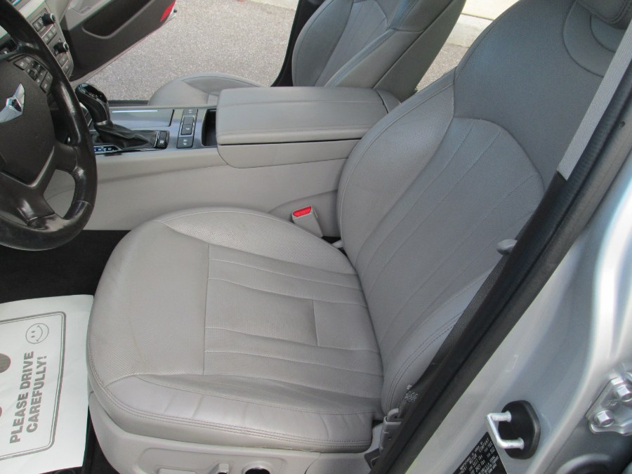 2015 Hyundai Genesis 4dr Sdn V6 3.8L RWD, available for sale in Massapequa, New York | South Shore Auto Brokers & Sales. Massapequa, New York 2015 Hyundai Genesis 4dr Sdn V6 3.8L RWD, available for sale in Massapequa, New York | South Shore Auto Brokers & Sales. Massapequa, New York