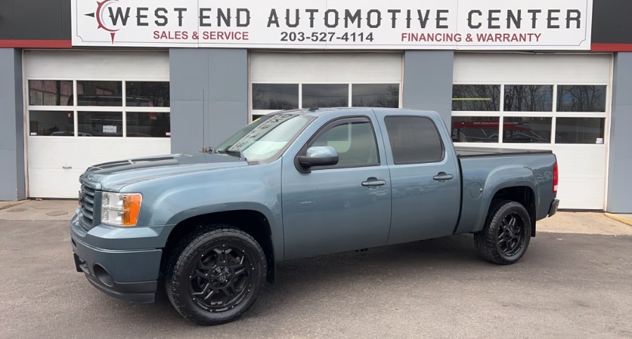 2011 GMC Sierra 1500 4WD Crew Cab 143.5" SLE, available for sale in Waterbury, Connecticut | West End Automotive Center. Waterbury, Connecticut