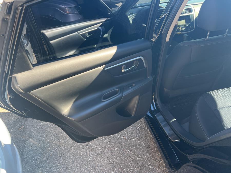 Used Nissan Altima 2.5 SR Sedan 2017 | Central florida Auto Trader. Kissimmee, Florida Used Nissan Altima 2.5 SR Sedan 2017 | Central florida Auto Trader. Kissimmee, Florida