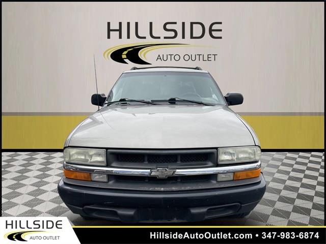 2004 Chevrolet S-10 LS, available for sale in Jamaica, New York | Hillside Auto Outlet. Jamaica, New York 2004 Chevrolet S-10 LS, available for sale in Jamaica, New York | Hillside Auto Outlet. Jamaica, New York
