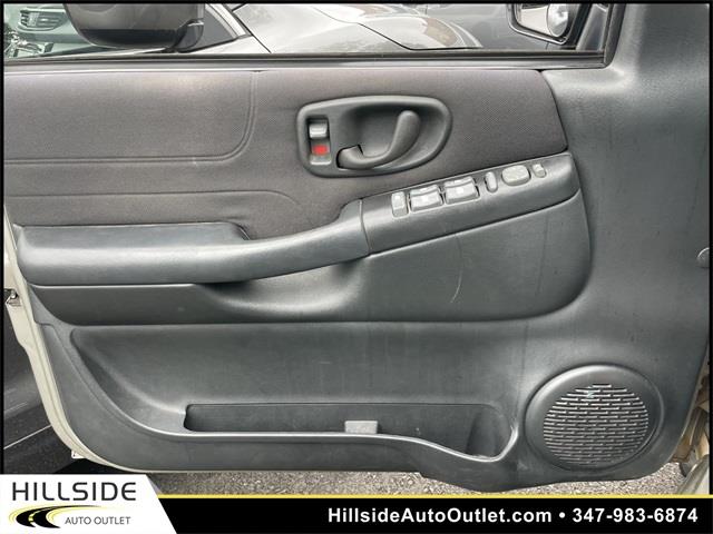 2004 Chevrolet S-10 LS, available for sale in Jamaica, New York | Hillside Auto Outlet. Jamaica, New York 2004 Chevrolet S-10 LS, available for sale in Jamaica, New York | Hillside Auto Outlet. Jamaica, New York