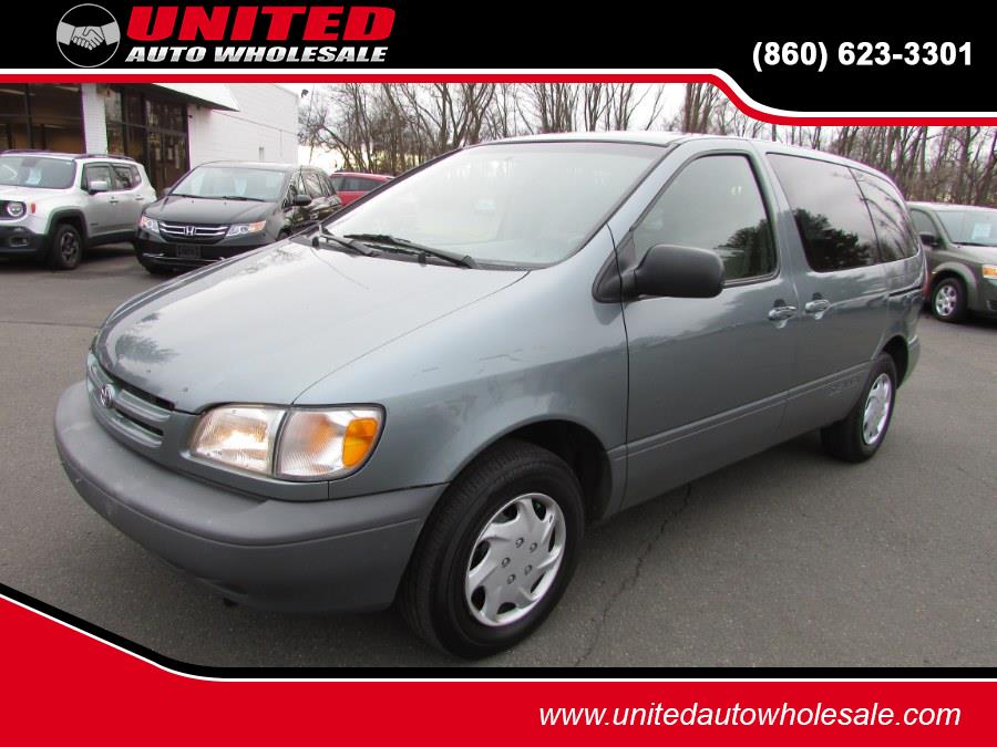 1999 Toyota Sienna 5dr CE, available for sale in East Windsor, Connecticut | United Auto Sales of E Windsor, Inc. East Windsor, Connecticut