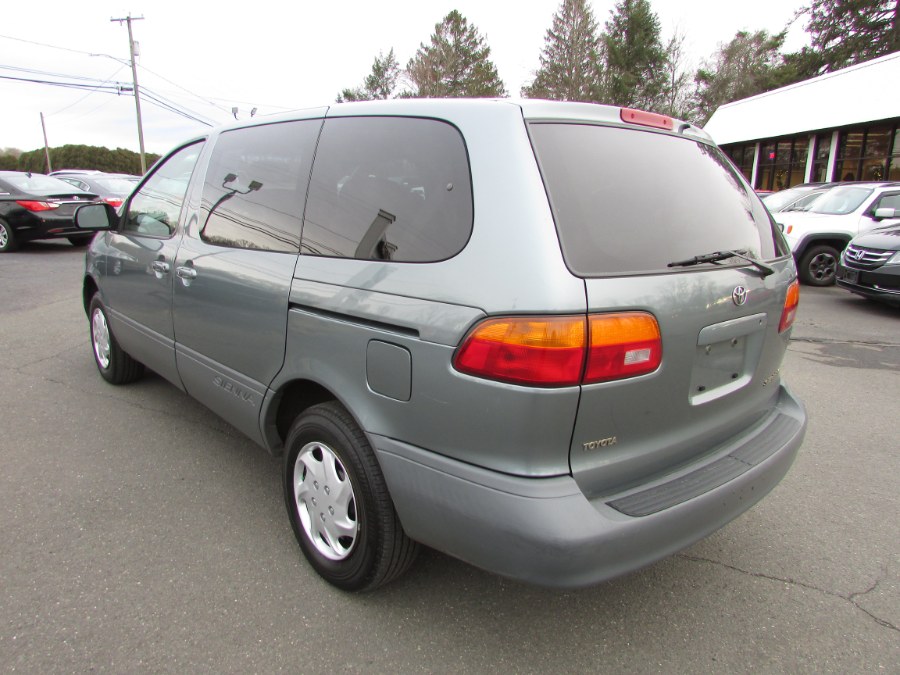 1999 Toyota Sienna 5dr CE, available for sale in East Windsor, Connecticut | United Auto Sales of E Windsor, Inc. East Windsor, Connecticut 1999 Toyota Sienna 5dr CE, available for sale in East Windsor, Connecticut | United Auto Sales of E Windsor, Inc. East Windsor, Connecticut