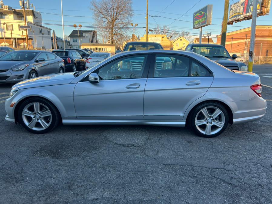 Used Mercedes-Benz C-Class 4dr Sdn C300 Sport 4-Matic 2011 | Easy Credit of Jersey. Little Ferry, New Jersey