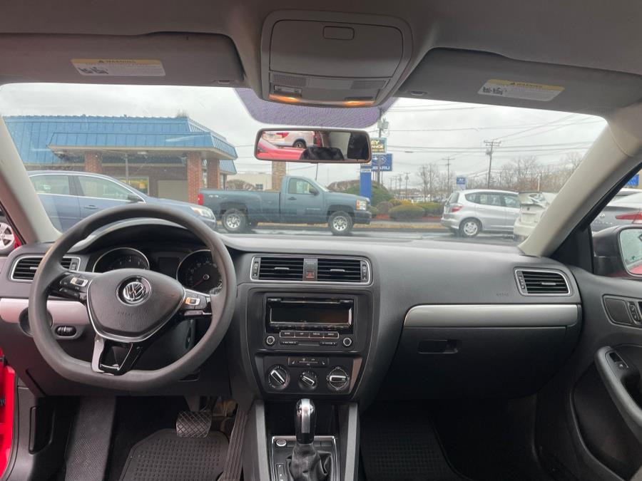 2015 Volkswagen Jetta Sedan 4dr Auto 1.8T SE PZEV, available for sale in Vernon, Connecticut | Diamond Auto Cars LLC. Vernon, Connecticut 2015 Volkswagen Jetta Sedan 4dr Auto 1.8T SE PZEV, available for sale in Vernon, Connecticut | Diamond Auto Cars LLC. Vernon, Connecticut