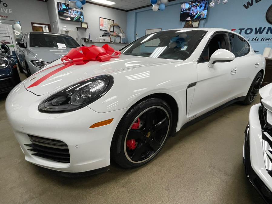 Used Porsche Panamera 4dr HB GTS 2016 | 5 Towns Drive. Inwood, New York Used Porsche Panamera 4dr HB GTS 2016 | 5 Towns Drive. Inwood, New York