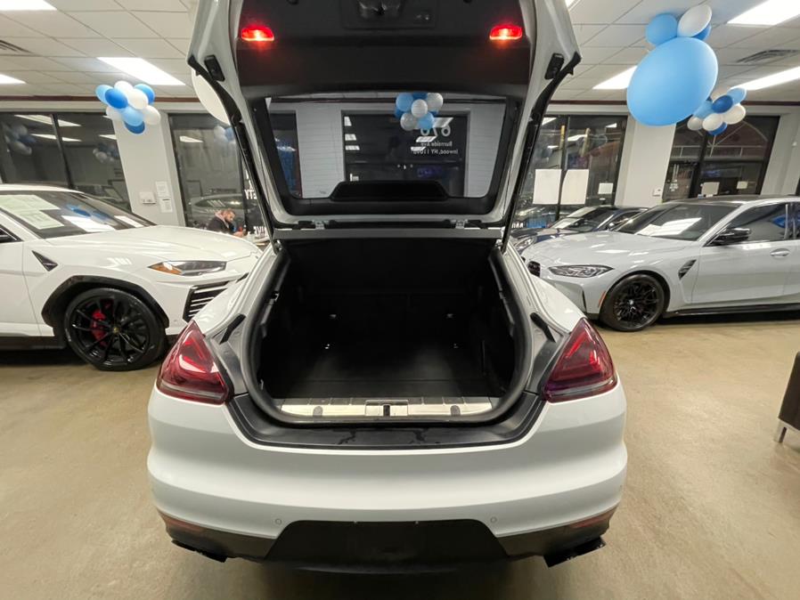 Used Porsche Panamera 4dr HB GTS 2016 | 5 Towns Drive. Inwood, New York Used Porsche Panamera 4dr HB GTS 2016 | 5 Towns Drive. Inwood, New York