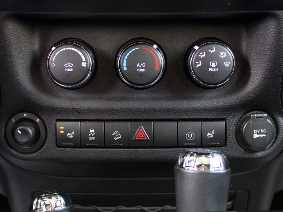 2013 Jeep Wrangler Unlimited Sahara, available for sale in Great Neck, New York | Auto Expo Ent Inc.. Great Neck, New York 2013 Jeep Wrangler Unlimited Sahara, available for sale in Great Neck, New York | Auto Expo Ent Inc.. Great Neck, New York