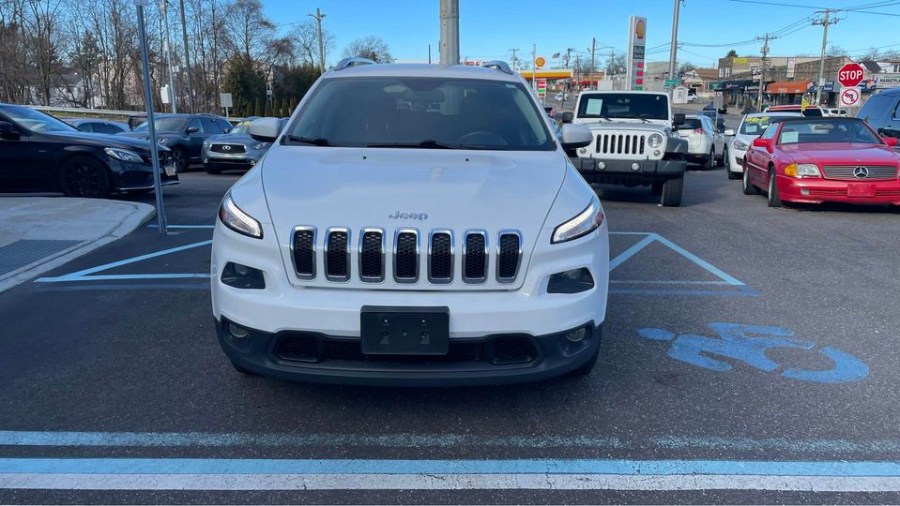 Used Jeep Cherokee Latitude 2017 | Sunrise of Elmont. Elmont, New York Used Jeep Cherokee Latitude 2017 | Sunrise of Elmont. Elmont, New York