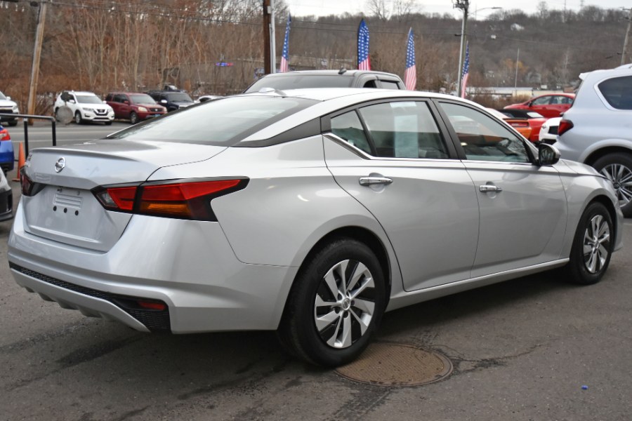 2020 Nissan Altima 2.5 Sedan, available for sale in Waterbury, Connecticut | Highline Car Connection. Waterbury, Connecticut 2020 Nissan Altima 2.5 Sedan, available for sale in Waterbury, Connecticut | Highline Car Connection. Waterbury, Connecticut