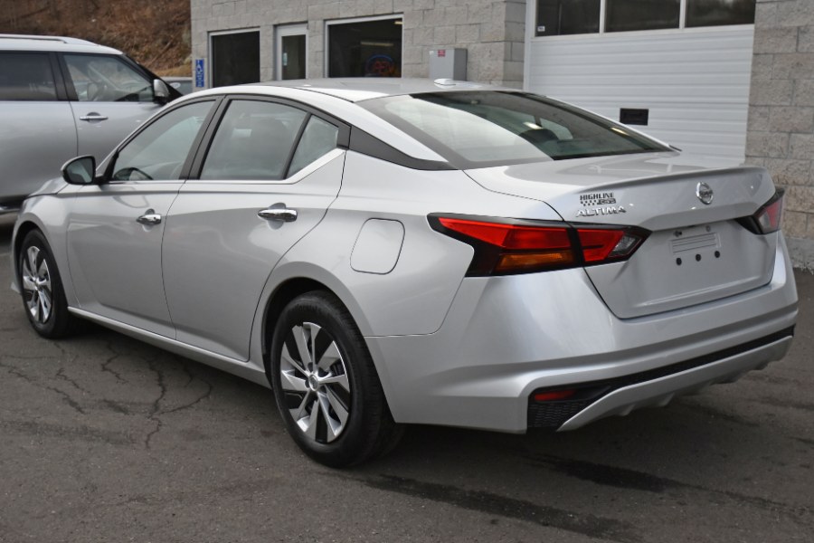 2020 Nissan Altima 2.5 Sedan, available for sale in Waterbury, Connecticut | Highline Car Connection. Waterbury, Connecticut 2020 Nissan Altima 2.5 Sedan, available for sale in Waterbury, Connecticut | Highline Car Connection. Waterbury, Connecticut
