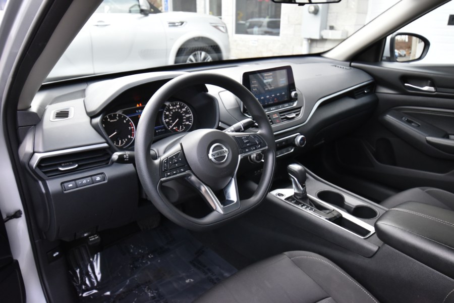 2020 Nissan Altima 2.5 Sedan, available for sale in Waterbury, Connecticut | Highline Car Connection. Waterbury, Connecticut 2020 Nissan Altima 2.5 Sedan, available for sale in Waterbury, Connecticut | Highline Car Connection. Waterbury, Connecticut