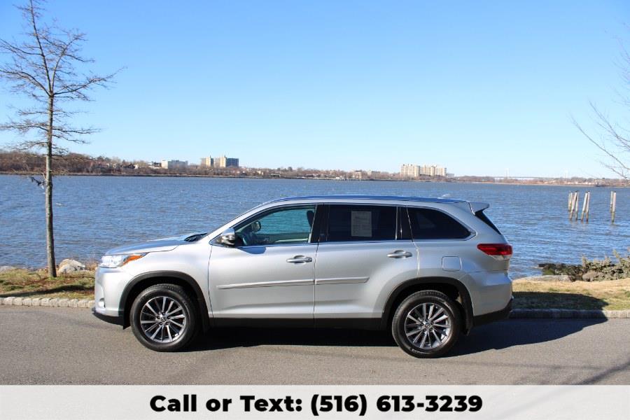 2019 Toyota Highlander XLE V6 AWD, available for sale in Great Neck, New York | Great Neck Car Buyers & Sellers. Great Neck, New York 2019 Toyota Highlander XLE V6 AWD, available for sale in Great Neck, New York | Great Neck Car Buyers & Sellers. Great Neck, New York