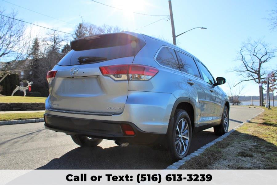2019 Toyota Highlander XLE V6 AWD, available for sale in Great Neck, New York | Great Neck Car Buyers & Sellers. Great Neck, New York 2019 Toyota Highlander XLE V6 AWD, available for sale in Great Neck, New York | Great Neck Car Buyers & Sellers. Great Neck, New York