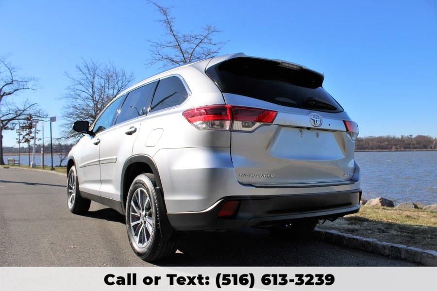 2019 Toyota Highlander XLE V6 AWD, available for sale in Great Neck, New York | Great Neck Car Buyers & Sellers. Great Neck, New York 2019 Toyota Highlander XLE V6 AWD, available for sale in Great Neck, New York | Great Neck Car Buyers & Sellers. Great Neck, New York