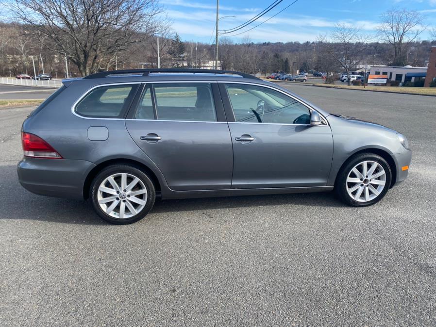 2012 Volkswagen Jetta SportWagen 4dr DSG TDI w/Sunroof, available for sale in Waterbury, Connecticut | Platinum Auto Care. Waterbury, Connecticut 2012 Volkswagen Jetta SportWagen 4dr DSG TDI w/Sunroof, available for sale in Waterbury, Connecticut | Platinum Auto Care. Waterbury, Connecticut