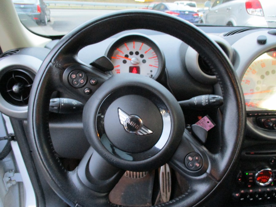 Used MINI Cooper Countryman AWD 4dr S ALL4 2011 | Cos Central Auto. Meriden, Connecticut Used MINI Cooper Countryman AWD 4dr S ALL4 2011 | Cos Central Auto. Meriden, Connecticut