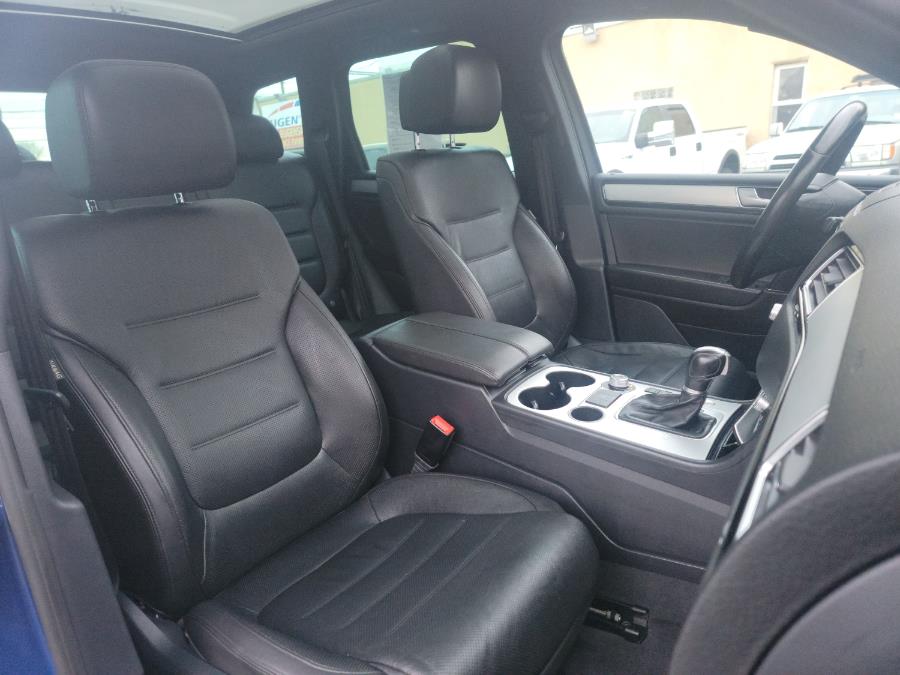 2017 Volkswagen Touareg V6 Wolfsburg Edition, available for sale in Philadelphia, Pennsylvania | Eugen's Auto Sales & Repairs. Philadelphia, Pennsylvania 2017 Volkswagen Touareg V6 Wolfsburg Edition, available for sale in Philadelphia, Pennsylvania | Eugen's Auto Sales & Repairs. Philadelphia, Pennsylvania