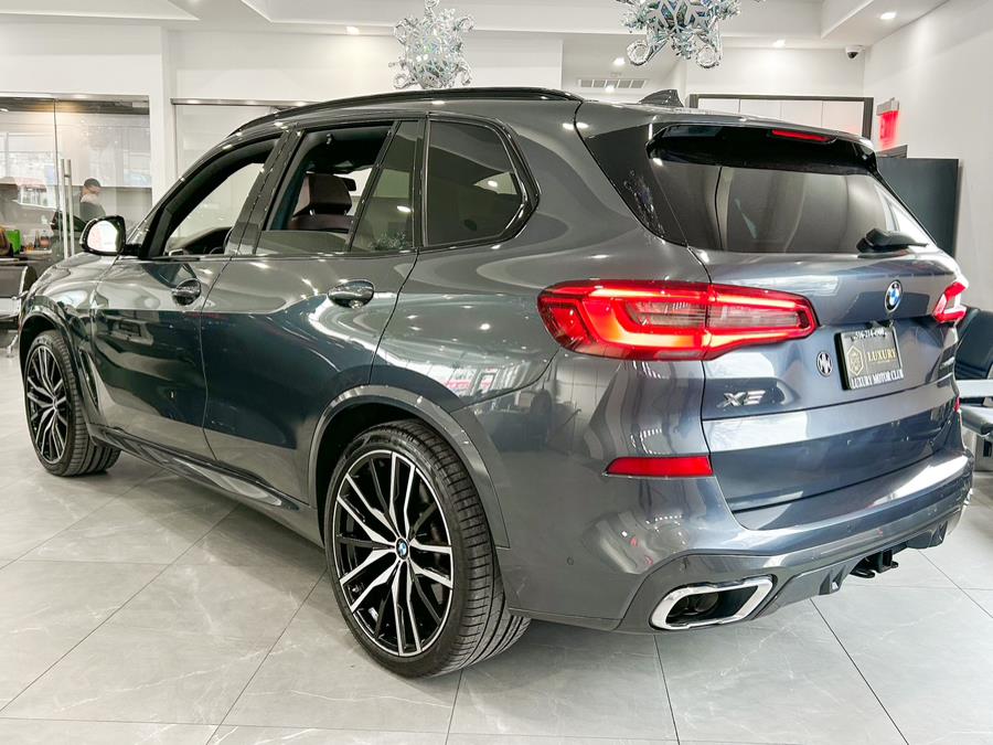 2019 BMW X5 xDrive50i Sports Activity Vehicle, available for sale in Franklin Square, New York | Luxury Motor Club. Franklin Square, New York 2019 BMW X5 xDrive50i Sports Activity Vehicle, available for sale in Franklin Square, New York | Luxury Motor Club. Franklin Square, New York
