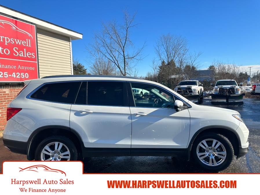 Used Honda Pilot EX-L w/RES AWD 2017 | Harpswell Auto Sales Inc. Harpswell, Maine Used Honda Pilot EX-L w/RES AWD 2017 | Harpswell Auto Sales Inc. Harpswell, Maine