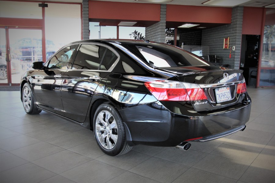2015 Honda Accord Sedan 4dr V6 Auto EX-L w/Navi, available for sale in Garden Grove, California | 1 Stop Auto Mart Inc.. Garden Grove, California 2015 Honda Accord Sedan 4dr V6 Auto EX-L w/Navi, available for sale in Garden Grove, California | 1 Stop Auto Mart Inc.. Garden Grove, California