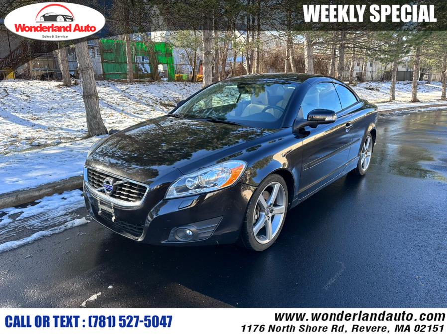 2011 Volvo C70 2dr Conv Auto, available for sale in Revere, Massachusetts | Wonderland Auto. Revere, Massachusetts