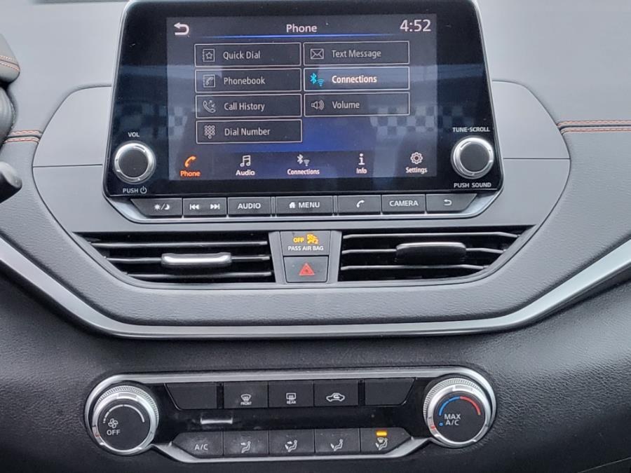 2020 Nissan Altima 2.5 SR Sedan, available for sale in Newark, New Jersey | Champion Used Auto Sales LLC. Newark, New Jersey 2020 Nissan Altima 2.5 SR Sedan, available for sale in Newark, New Jersey | Champion Used Auto Sales LLC. Newark, New Jersey